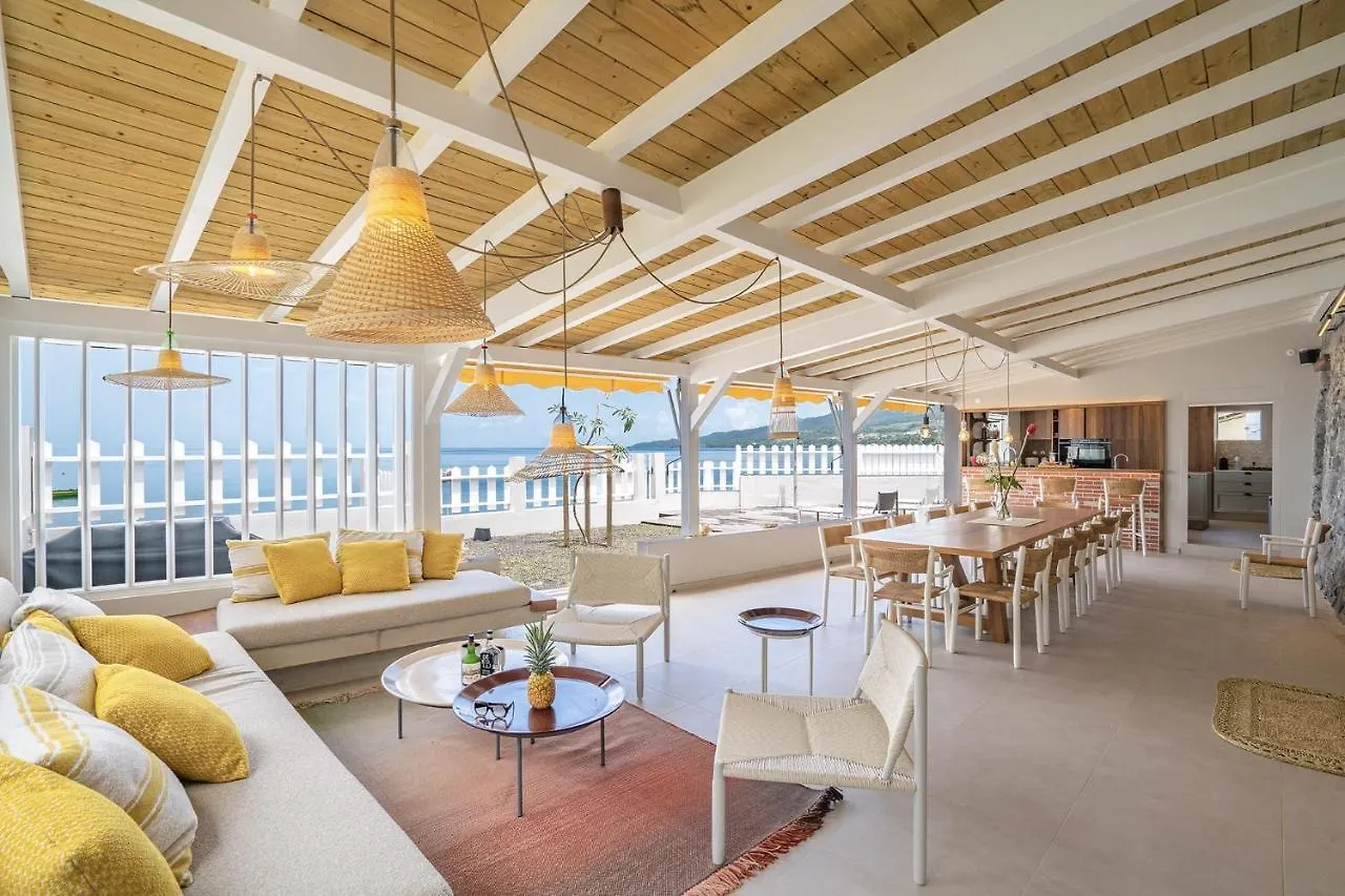 La Maison Dans La Mer Saint-Pierre